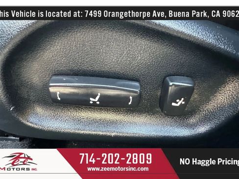 Used 2004 Lexus IS 300 image 37