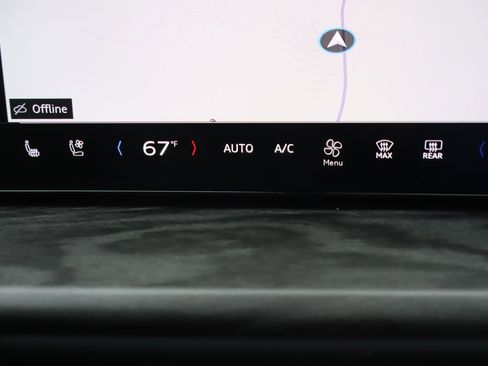 Used 2025 Audi Q5 Premium Plus w/ Premium Plus image 15