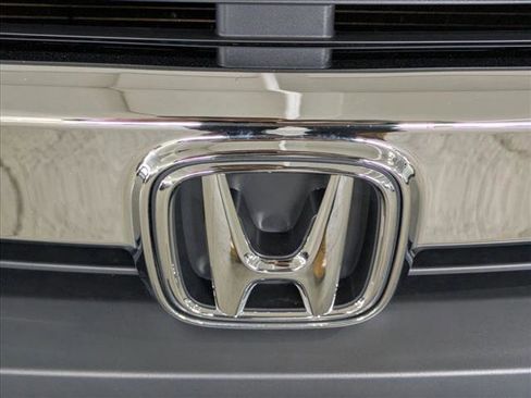 Used 2018 Honda Civic EX-L image 30