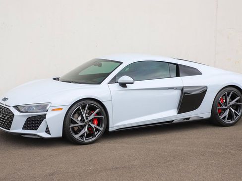 Used 2023 Audi R8 V10 performance RWD image 14
