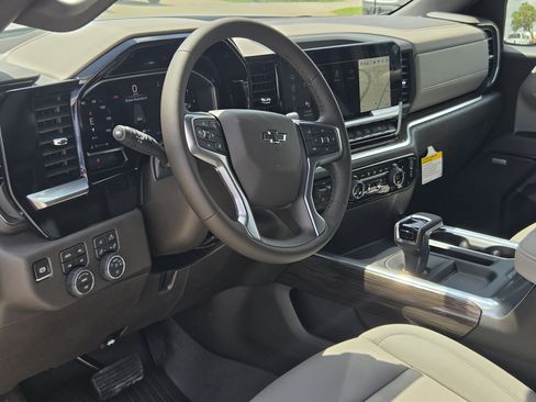 New 2026 Chevrolet Silverado 1500 RST AWD/4WD image 9