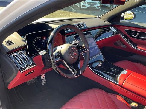 New 2026 Mercedes-Benz S 580 4MATIC Sedan image 6