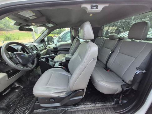 Used 2021 Ford F250 XL w/ Power Equipment Group RWD image 7