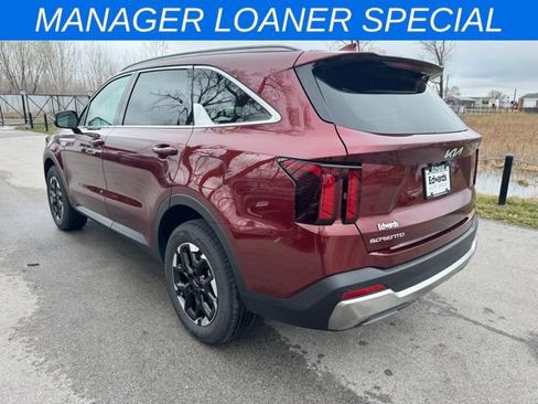 New 2025 Kia Sorento S AWD/4WD image 8