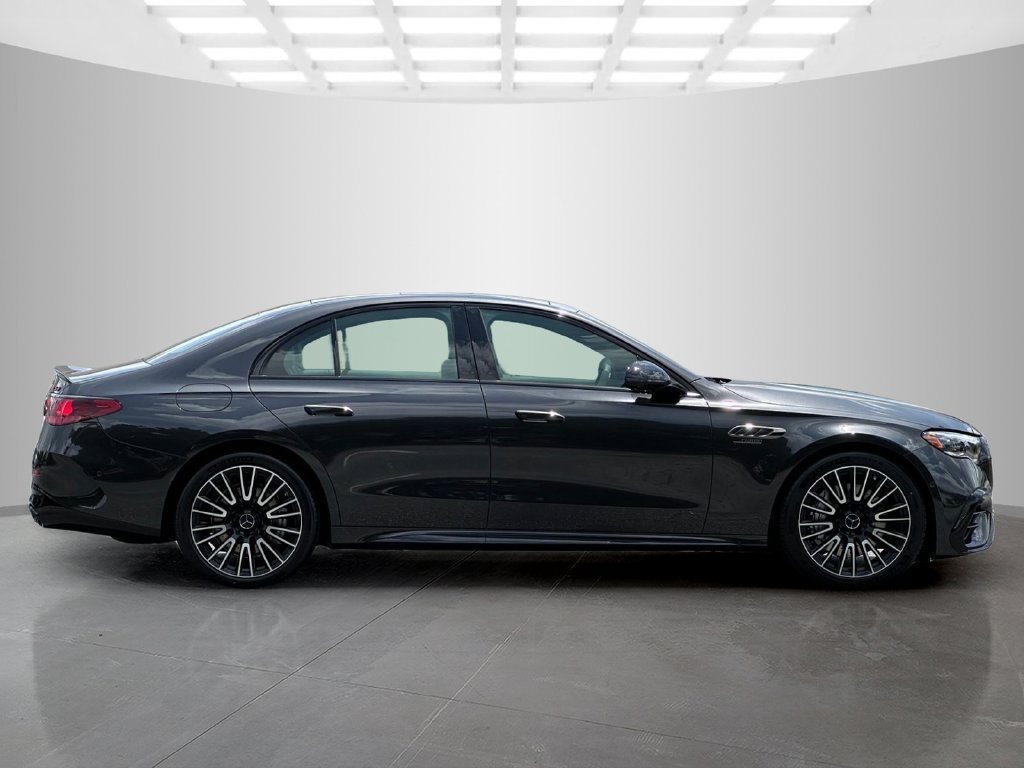 Used 2026 Mercedes-Benz E 53 AMG e 4MATIC Sedan image 7