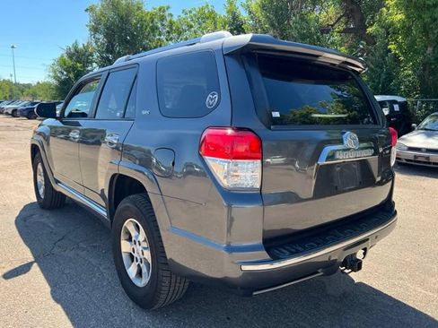 Used 2011 Toyota 4Runner SR5 w/ Convenience Pkg AWD/4WD image 3