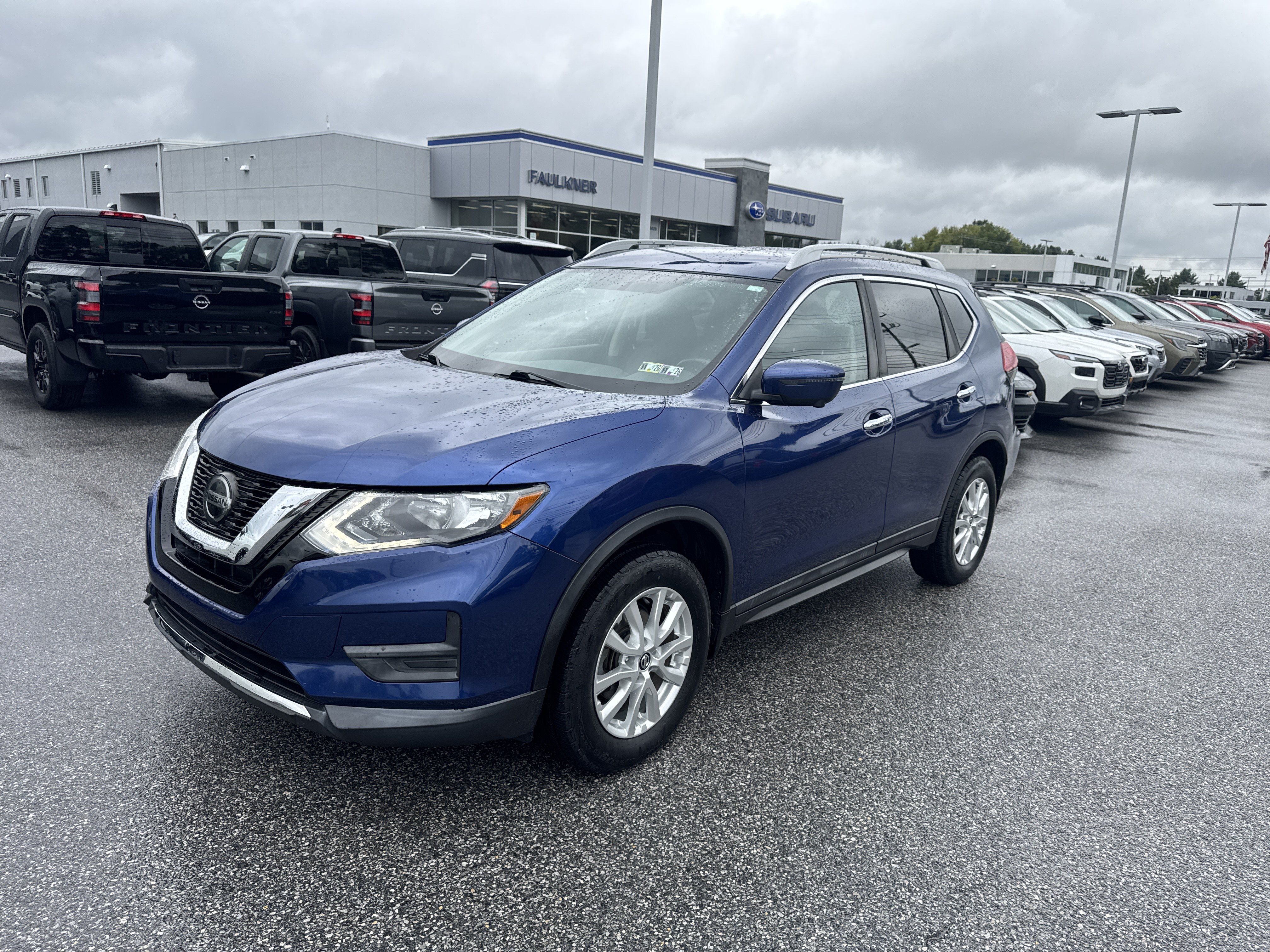 Used 2018 Nissan Rogue SV w/ Premium Package AWD/4WD image 21
