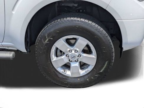 Used 2012 Nissan Frontier SV w/ SV Premium Utility Pkg RWD image 10