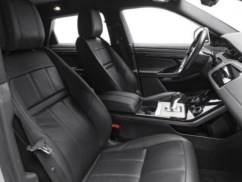 Used 2020 Land Rover Range Rover Evoque SE image 39