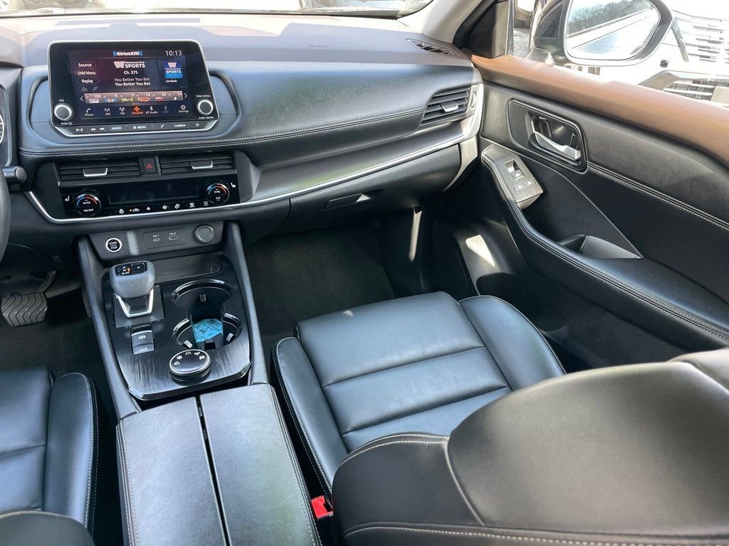 Certified 2023 Nissan Rogue SV w/ SV Premium B Package AWD/4WD image 12