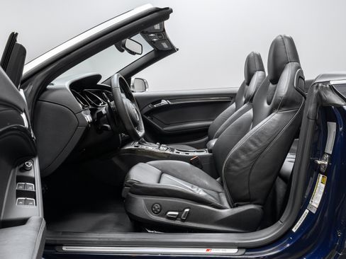 Used 2013 Audi RS 5 Cabriolet image 6