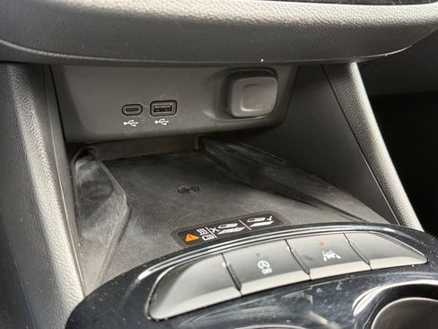 Used 2024 Buick Envista Sport Touring w/ Convenience I Package FWD image 53