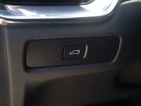 Used 2024 Volvo S60 B5 Core AWD/4WD image 10
