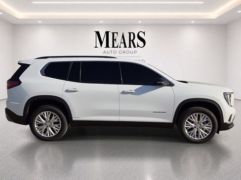 Used 2024 GMC Acadia Elevation w/ Luxury Package FWD image 6