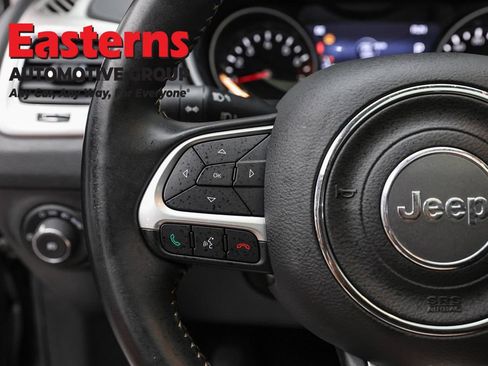 Used 2018 Jeep Compass Latitude w/ Popular Equipment Group AWD/4WD image 15