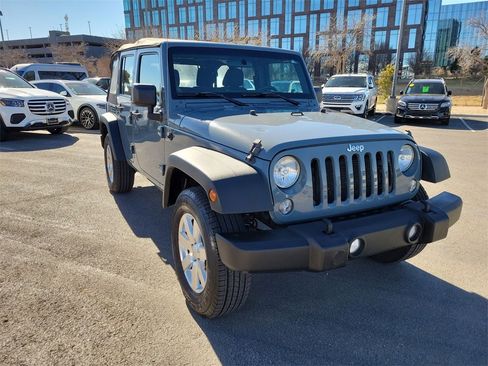 Used 2015 Jeep Wrangler Unlimited Sport image 1