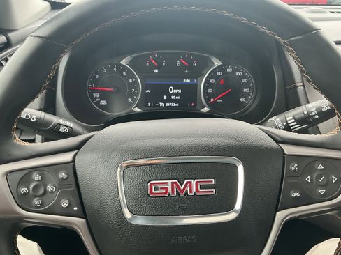 Used 2024 GMC Terrain AT4 AWD/4WD image 12