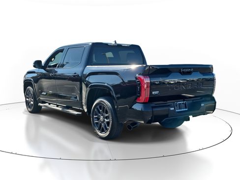 Used 2024 Toyota Tundra Platinum image 4