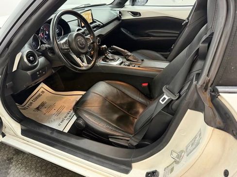 Used 2016 MAZDA MX-5 Miata Grand Touring image 12