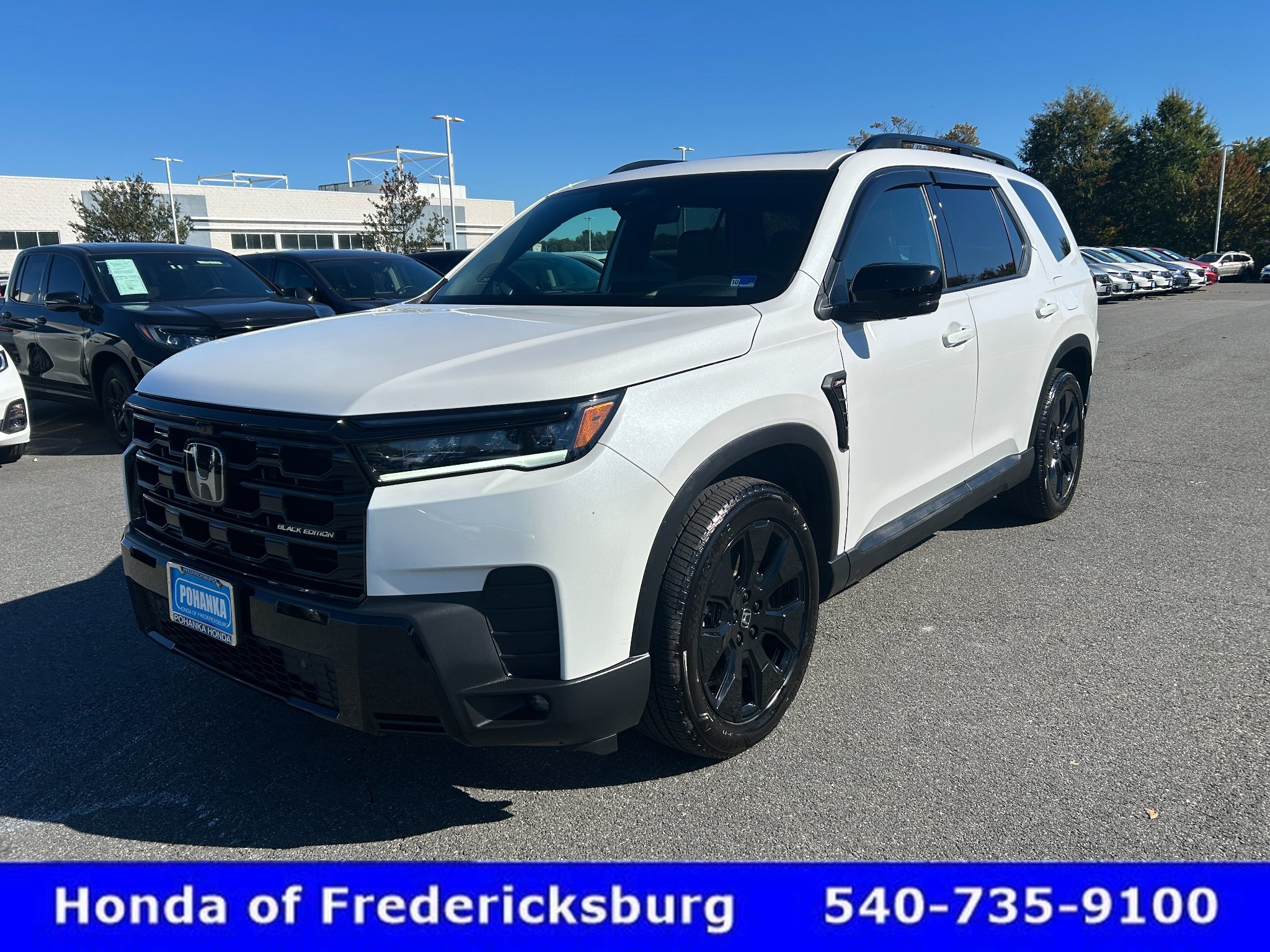 Certified 2026 Honda Pilot Black Edition image 2