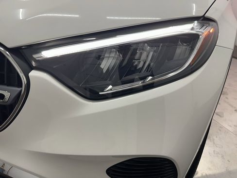 New 2026 Mercedes-Benz GLC 300 image 29