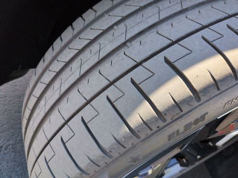 Used 2025 BMW iX M60 image 12