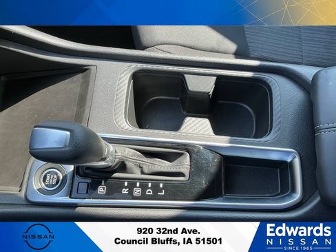 Used 2025 Nissan Sentra SV FWD image 26