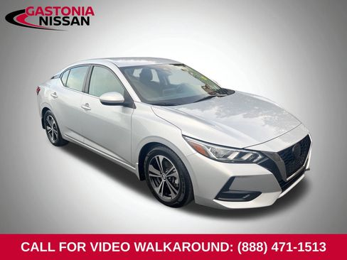 Used 2022 Nissan Sentra SV image 1