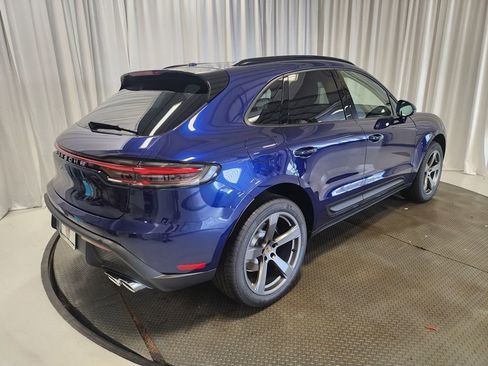 Certified 2025 Porsche Macan image 27