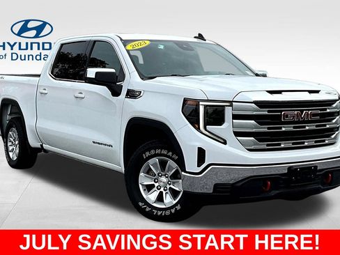 Used 2022 GMC Sierra 1500 SLE AWD/4WD image 3