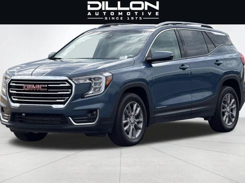 Used 2024 GMC Terrain SLT AWD/4WD image 8