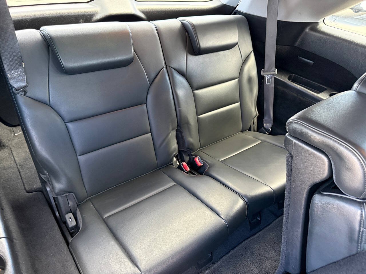 Used 2007 Acura MDX w/ Tech & Entertainment Pkg AWD/4WD image 20