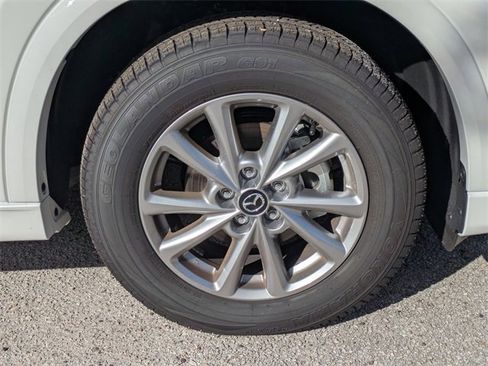 New 2025 MAZDA CX-5 AWD 2.5 S w/ Preferred Package image 9