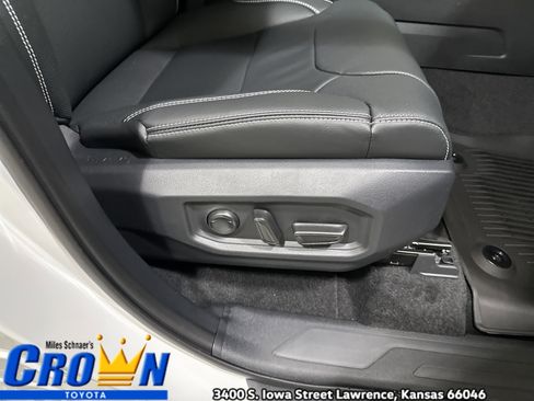 New 2026 Toyota Tundra Limited image 37