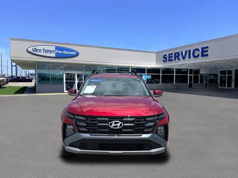 Certified 2025 Hyundai Tucson SEL FWD image 3