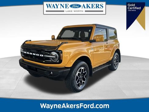 Certified 2021 Ford Bronco Outer Banks image 1