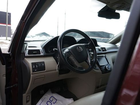 Used 2016 Honda Odyssey EX-L image 3