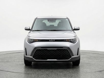 Used 2025 Kia Soul LX w/ LX Technology Package