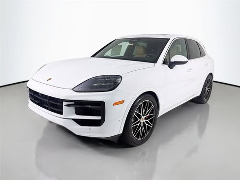 New 2026 Porsche Cayenne S image 1