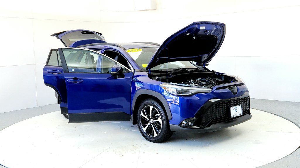 Certified 2024 Toyota Corolla Cross AWD Hybrid w/ Convenience Package image 12