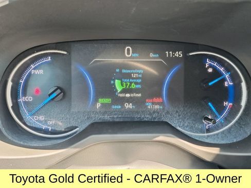 Certified 2025 Toyota RAV4 LE AWD/4WD image 18