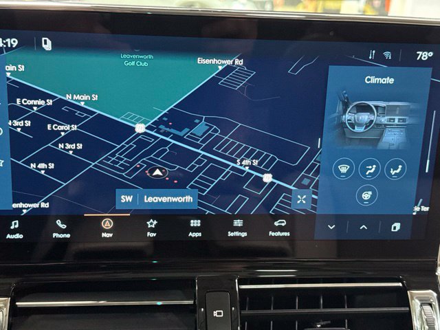 Used 2022 Lincoln Navigator Reserve AWD/4WD image 5