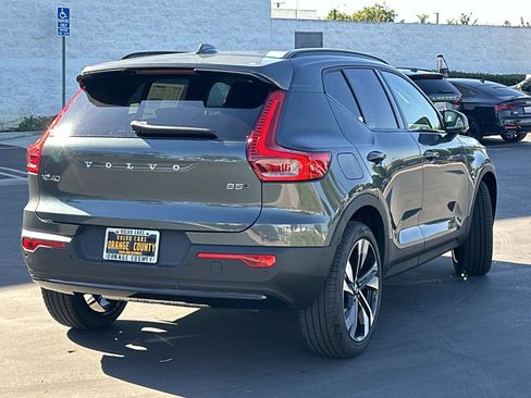 New 2026 Volvo XC40 B5 Ultra w/ Climate Package image 4
