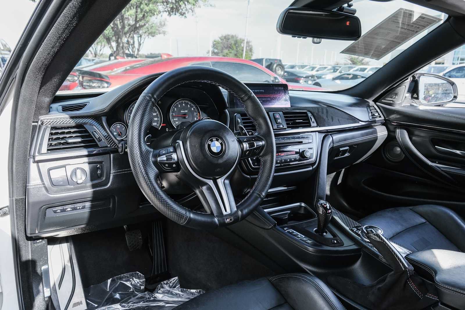 Used 2015 BMW M4 Coupe RWD image 26