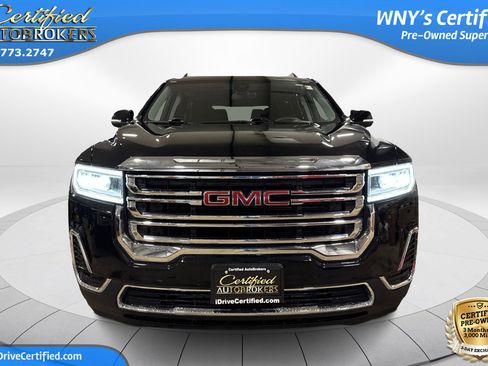 Used 2023 GMC Acadia SLE w/ Driver Convenience Package image 2