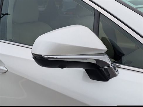 Used 2020 Lexus RX 350L FWD w/ Premium Package image 12