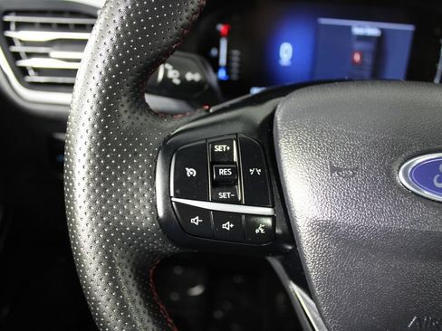 Used 2023 Ford Escape ST-Line FWD image 25