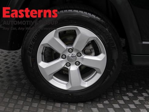 Used 2019 Jeep Compass Latitude w/ Cold Weather Group image 31