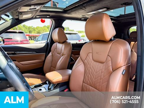 Used 2025 Kia Telluride SX Prestige X-Line AWD/4WD image 9
