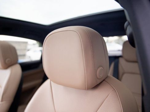 New 2026 Porsche Cayenne S image 19